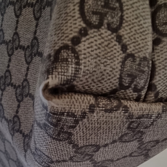 GUCCI WEB TOTE (MINOR HANDLE FRAY & CORNER ABRASION) - Picture 10 of 16